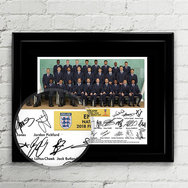 2018-19 England Framed Away Shirt Squad Signed inc. Kane, Mount & Rashford  (22385)