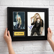 Avril Lavigne Autograph Print Wall Display