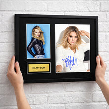 Hilary Duff Autograph Print Wall Display