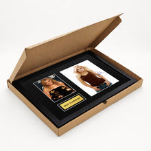 Kelly Clarkson Autograph Print Box