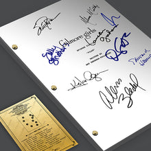 Gilmore Girls TV Signed Autograph Pilot Screenplay - Lauren Graham - Alexis Bledel - Melissa McCarthy - Keiko Agena - Scott Paterson