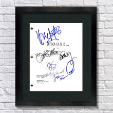 House M.D. TV Signed Script Screenplay Autograph Reprint - Hugh Laurie - Lisa Edelstein -Robert Sean Leonard