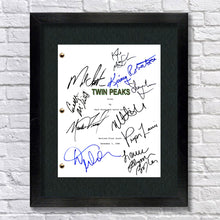 Twin Peaks TV Script Screenplay Signed Card Gift Autograph RPT Kyle Maclachlan, Lara Flynn Boyle, Dana Ashbrook, Mark Frost